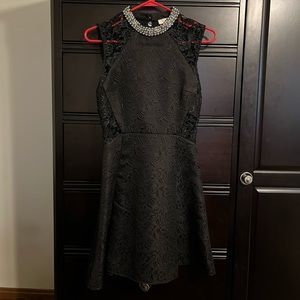Small Francesca’s Black Dress